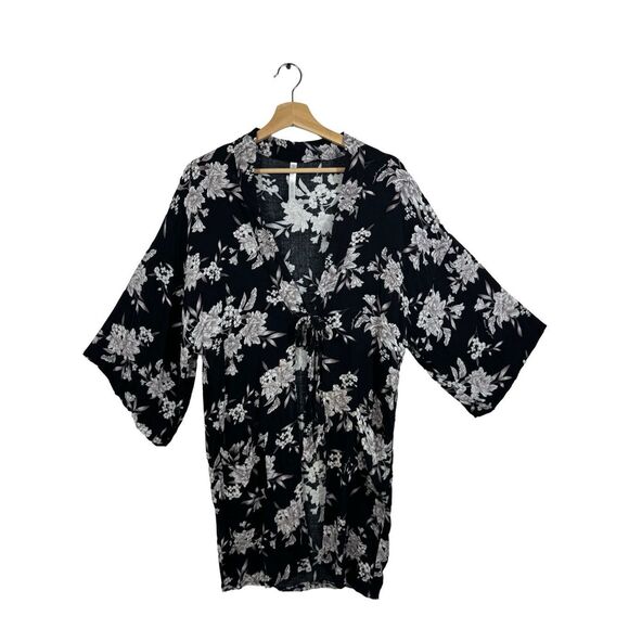 Spritual Gangster Maya Black 3/4 Sleeve Floral Kimono Cardigan One Size Pocket - Picture 1 of 10